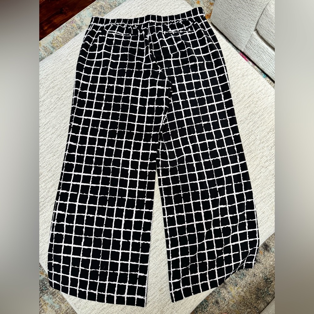 New York & Company Black and White Window Pane Wide Leg Pants - Picture 3 of 8